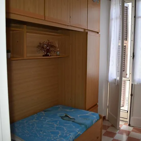 Casa Lucialda Apartman Rometta